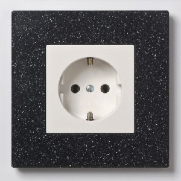 Рамка из искуственного камня Кориан (Corian) политра